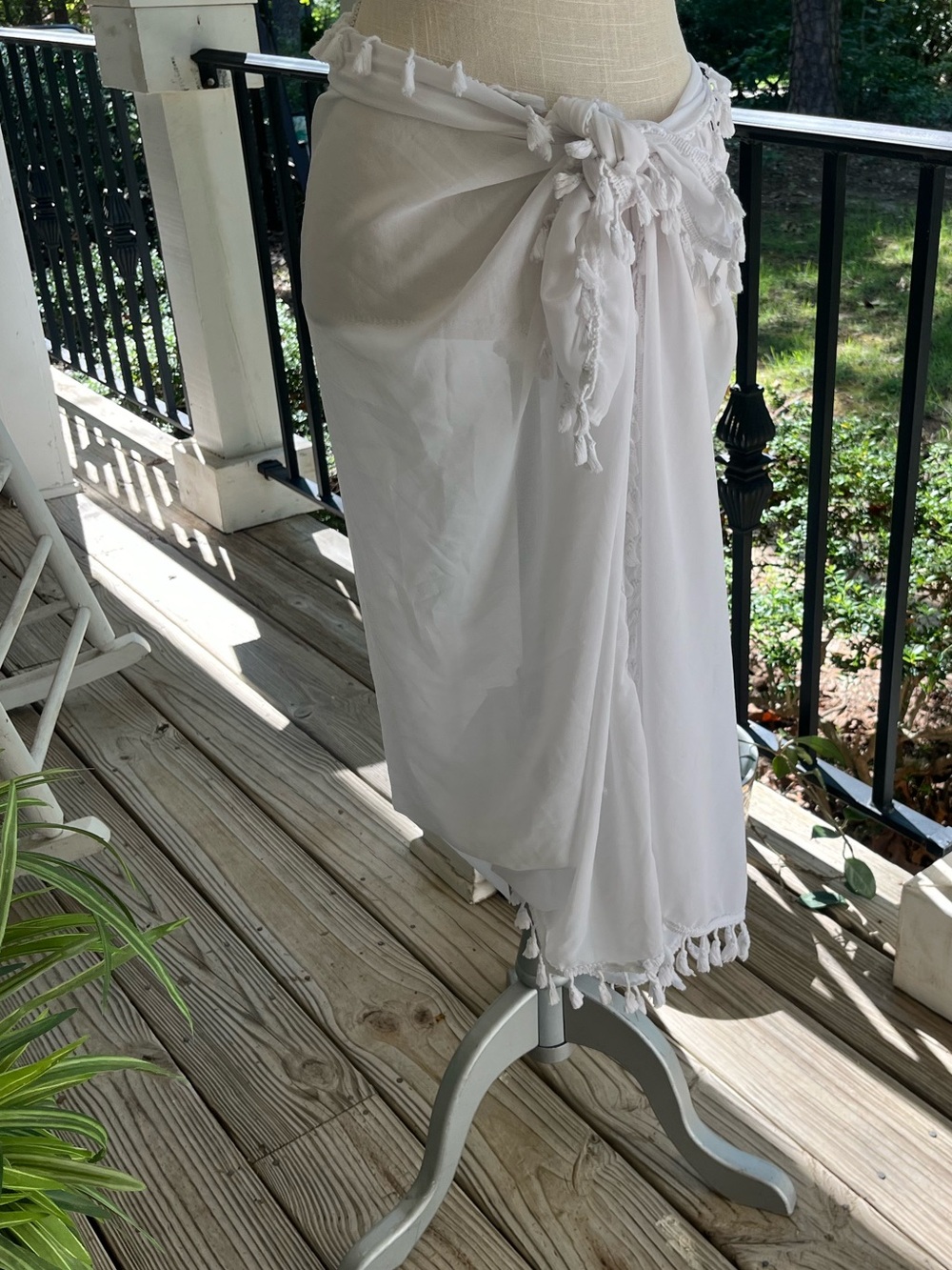 GWP* Swim Coverup Wrap or Shoulder Wrap White Sheer with Tassels 36”x56” EUC